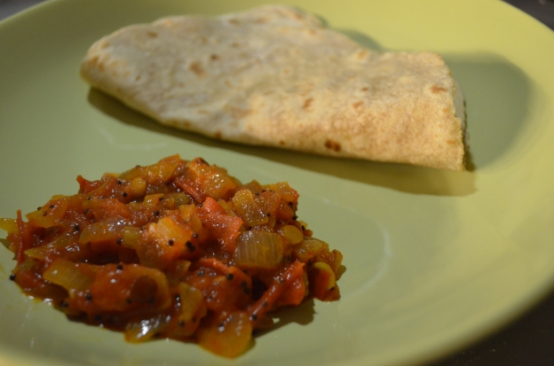 Hot tomato gojju with Chapati